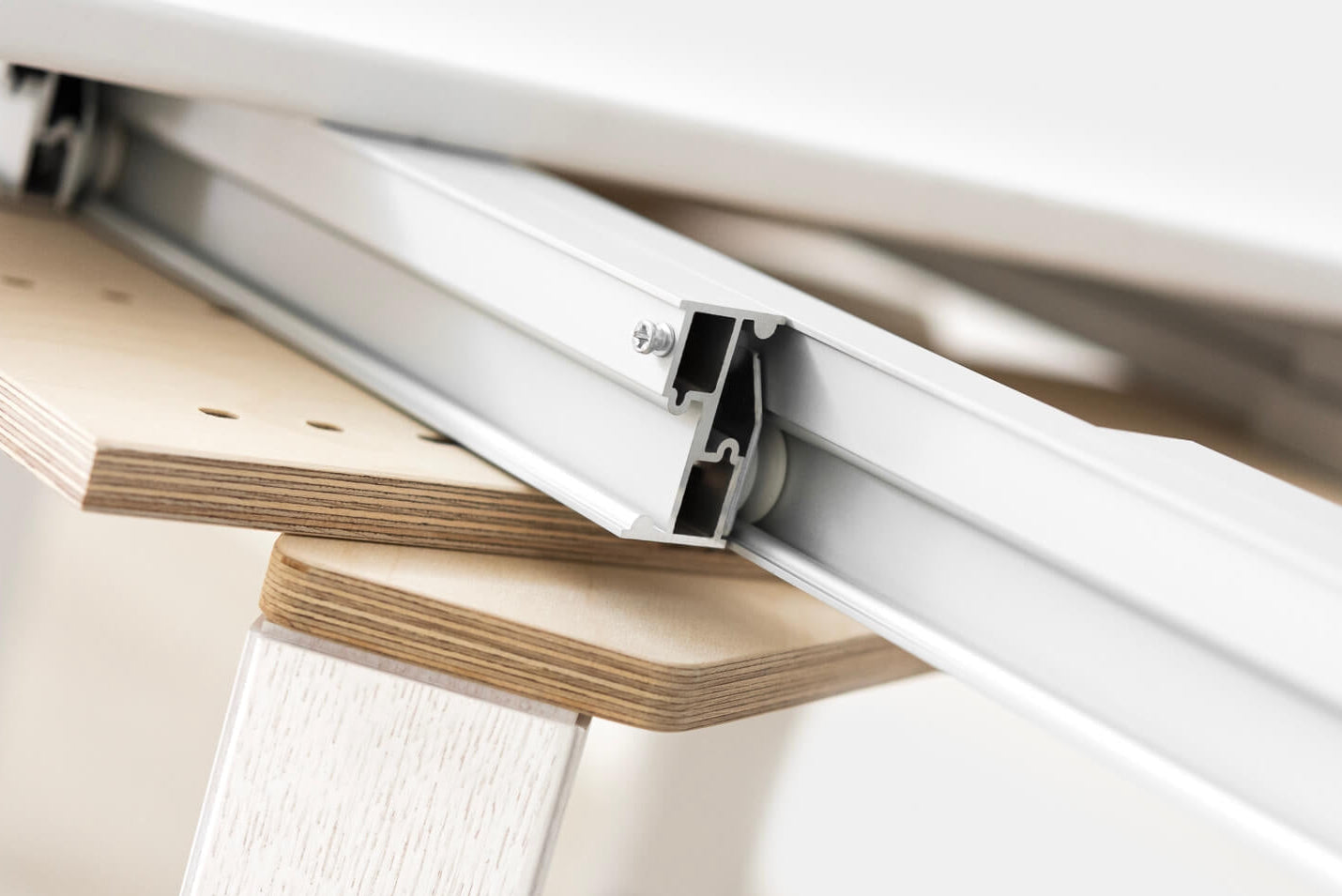 CONSOLLE ALLUNGABILE Finitura Frassino Bianco 252cm - 12 posti