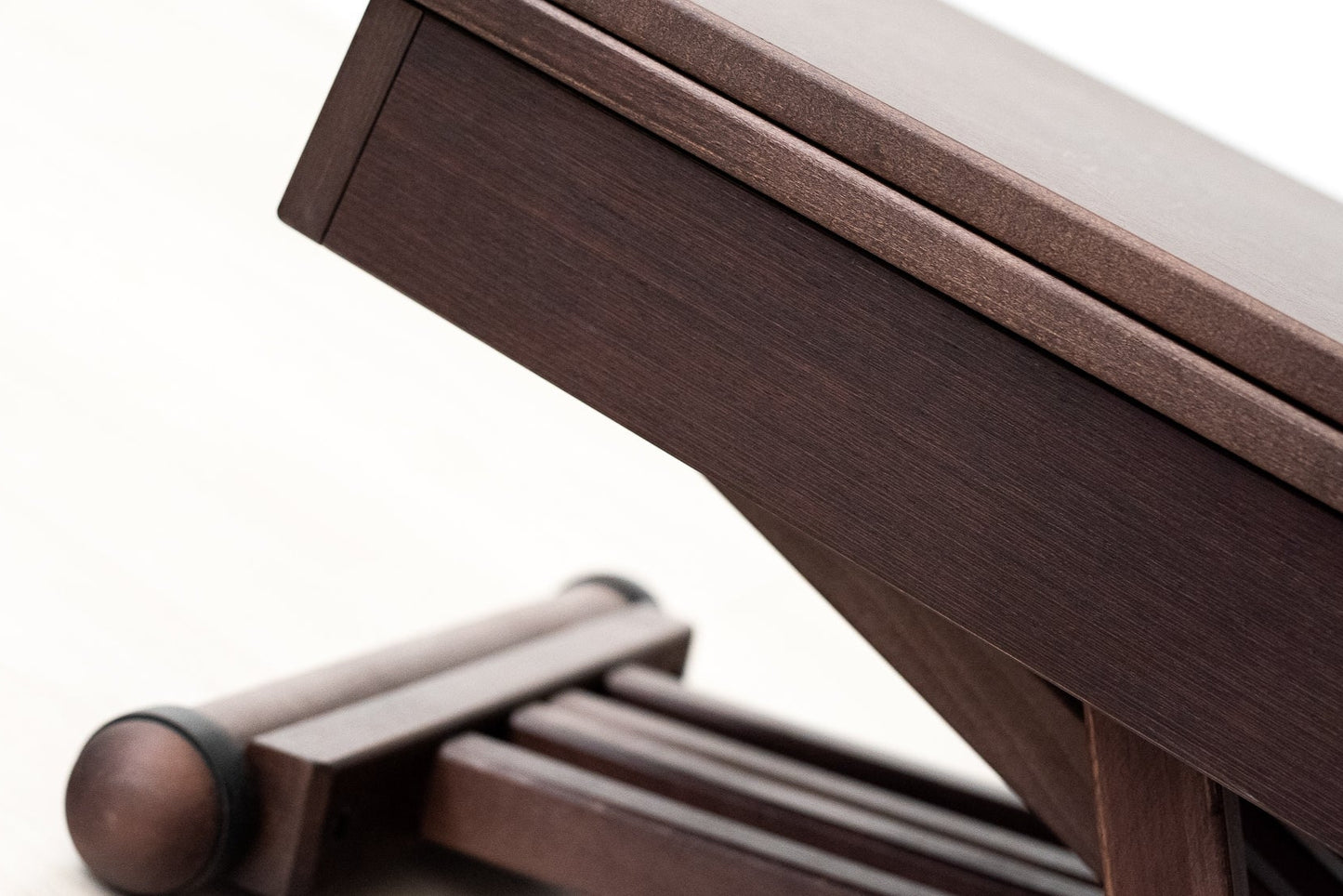 TAVOLINO TRASFORMABILE Finitura Wengé 102cm - 4 posti