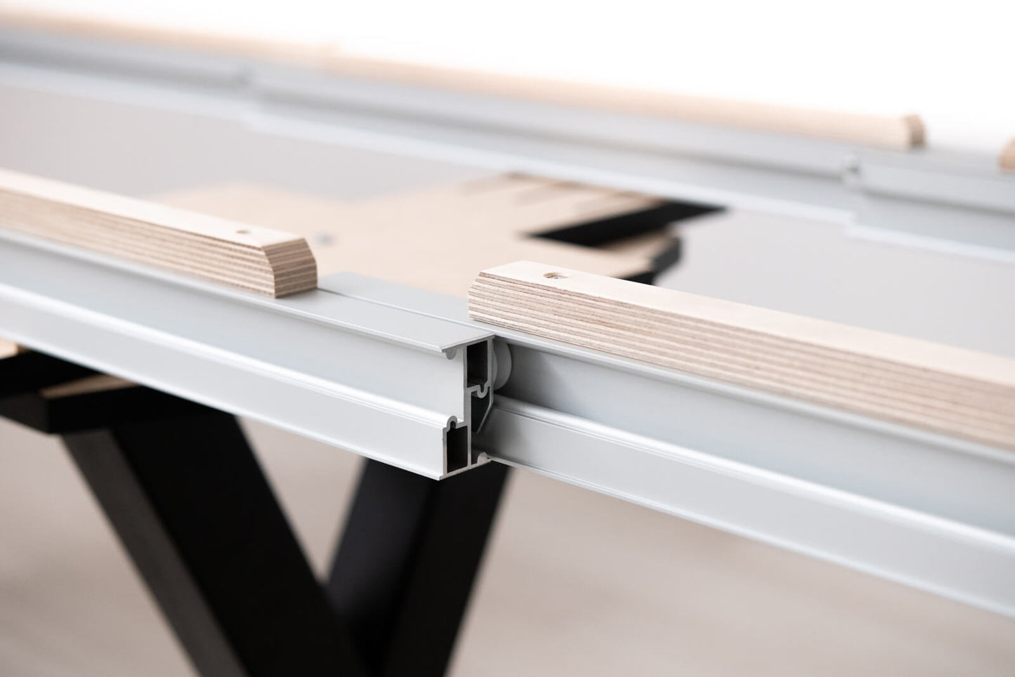 TAVOLO ALLUNGABILE Finitura Frassino Olivato e Frassino Nero 328cm - 14 posti
